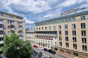 Το κτήριο όπου στεγάζεται  το διαμέρισμα