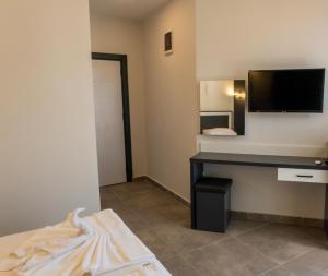 TV a/nebo společenská místnost v ubytování Pera Side Hotel