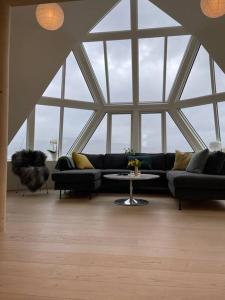Posezení v ubytování Unique dome / igloo