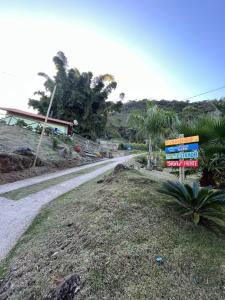 Um jardim em Lumiar Chalé Jardim do Sossego