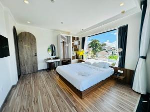 Llit o llits en una habitació de Memory Inn - Valley View