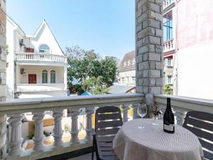 Nápoje v ubytování Beihai Silver Beach Yintai Time Seaview Villa Hotel