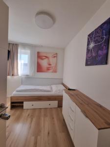 Voodi või voodid majutusasutuse RingRooms - Self Check-In toas