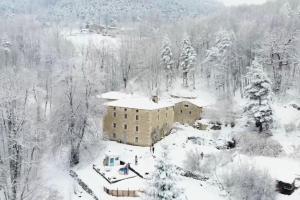 Το Maison en Ardèche avec bain suédois et Sauna τον χειμώνα +15 φωτογραφίες