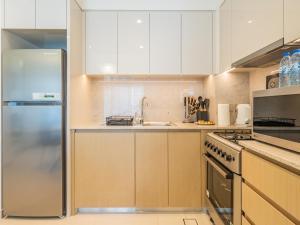Fotografie z fotogalerie ubytování Downtown Decadence : A 1BR Urban Sanctuary v Dubaji
