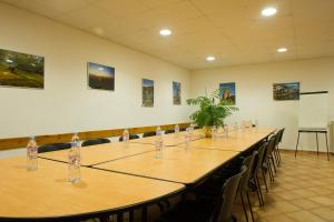 Konferenčné priestory v ubytovaní village vacances du camboussel + 37 fotografií