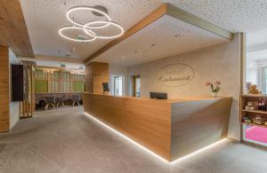 Restauracja lub miejsce do jedzenia w obiekcie Landhotel Kirchenwirt