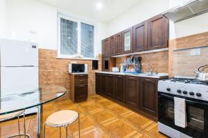 Zdjęcie z galerii obiektu Sweet Home VIP 10 at Freedom Square w mieście Tbilisi City