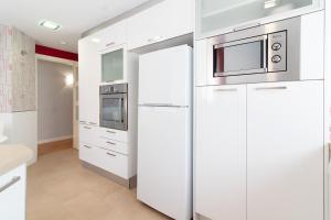 Dapur atau dapur kecil di Global Properties, Apartamento centrico de 4 dormitorios