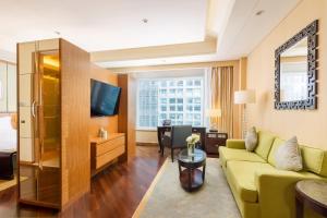 TV o dispositivi per l'intrattenimento presso The Ritz-Carlton, Shenzhen