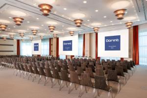 Der Geschäftsbereich oder Konferenzraum in der Unterkunft Dorint An der Messe Köln