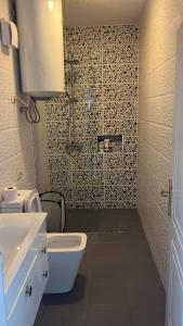 Koupelna v ubytování Urban Comfort Oasis