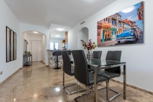 Posedenie v ubytovaní Apartamento Cala de mijas