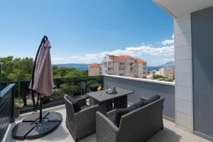 En generel udsigt til bjerge eller udsigt til bjerge taget fra lejligheden