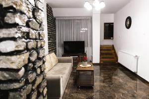 Χώρος καθιστικού στο Vilele Voineasa