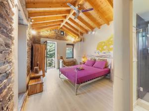 Letto o letti in una camera di Ikaria View Resort and Villa with Pool