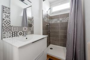 Ванная комната в T3 Centre Ville avec parking - Refait à neuf