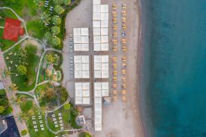 an overhead view of a parking lot next to the water at Selectum Collection Bodrum in Akyarlar