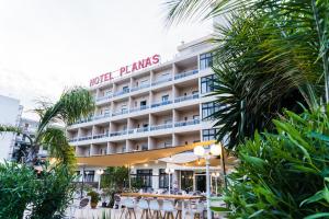 Budova, v ktorej sa hotel nachádza