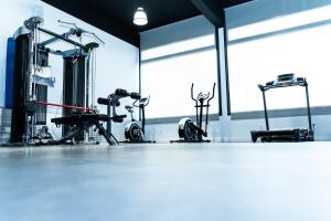 Posilňovňa alebo fitness centrum v ubytovaní Hotel Planas