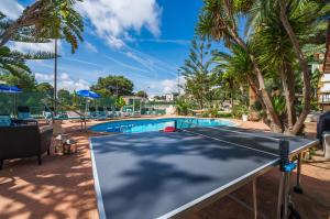 Tenis stołowy w obiekcie Ideal Property Mallorca - Sol de Mallorca 2 lub pobliżu