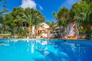 Basen w obiekcie Ideal Property Mallorca - Sol de Mallorca 2 lub w pobliżu