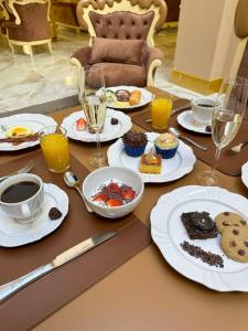Comida no hotel ou em algum lugar perto
