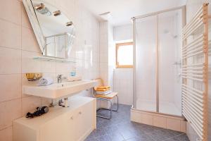 Koupelna v ubytování Haus Heachmoos + 29 fotografií