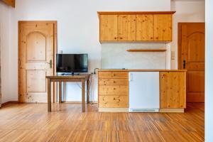 Kuchyň nebo kuchyňský kout v ubytování Lindenhof Apt 9