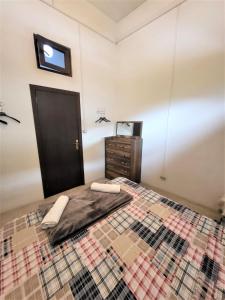 Letto o letti in una camera di Hostel Near The Square