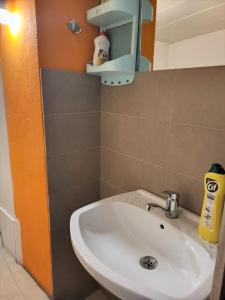 Bagno di Hostel Near The Square