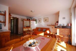 Foto dalla galleria di Appartamento con Vista ad Auronzo di Cadore