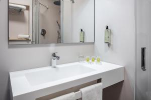 Koupelna v ubytování Hotel Carlo Felice Sassari