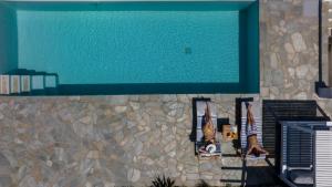 Balkón alebo terasa v ubytovaní Orasea Villa with private pool