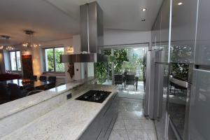 Kuchyň nebo kuchyňský kout v ubytování Apartment Lycia