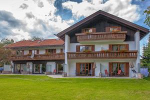 Gallery image of Hotel Garni Gästehaus Edlhuber in Mittenwald