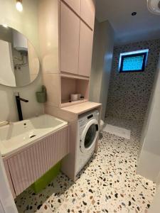 Ilirjan apartment - Imazhi 12