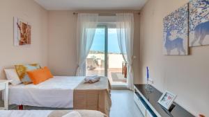 Ένα ή περισσότερα κρεβάτια σε δωμάτιο στο huge penthouse seaviews gateaway +44 φωτογραφίες