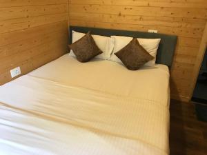 Postel nebo postele na pokoji v ubytování Chan Beach Resort