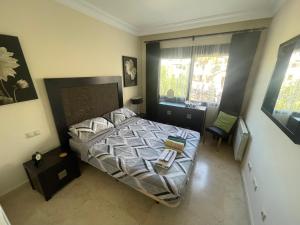 Postel nebo postele na pokoji v ubytování Roda golf penthouse apartment - DCMG + 20 fotografií
