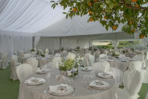 Banquet facilities sa villa