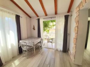 Fotografie z fotogalerie ubytování Apartments Martin v destinaci Vis