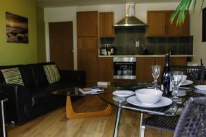 A cozinha ou cozinha compacta de Culver House Hotel