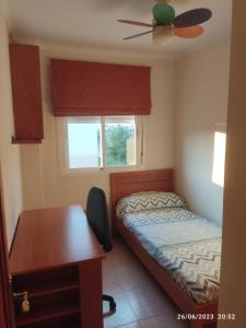 Cama o camas de una habitación en Apartamento VILLA INÉS parking y wifi gratis