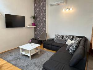 Centroom Apartment Budapest 1067 Budapest, Eotvos utca 49. kép - 2