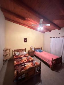 A bed or beds in a room at quinta iaia