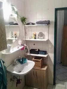 Fotografie z fotogalerie ubytování Gemütliche Wohnung Nähe AC-City-Eifel-Belgien-Holland v Cáchách