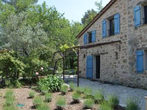 Zdjęcie z galerii obiektu Unique villa with private pool w mieście Saint-Paul-en-Forêt +31 zdjęć