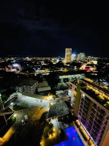 Ptičja perspektiva nastanitve Condo in Downtown Davao City