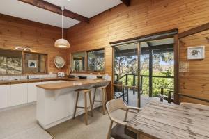 Gallery image of Aireys Treehouse in Aireys Inlet